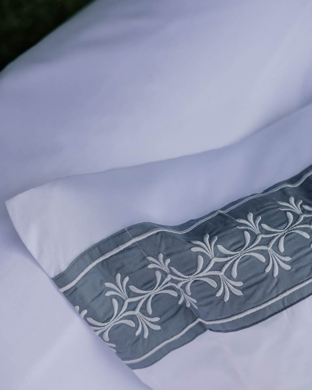 Whispers of Love Bedsheet