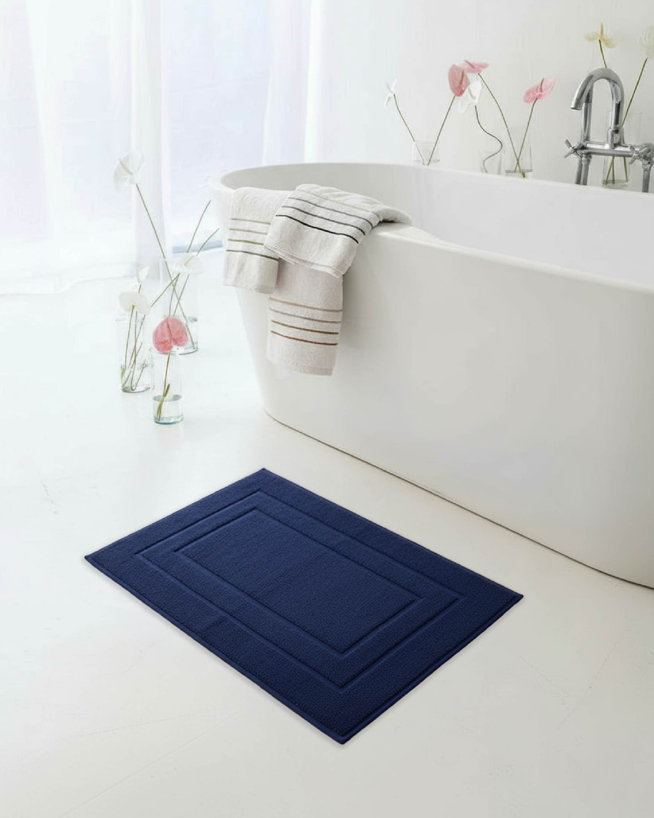 Classic Bath Mat 900 GSM