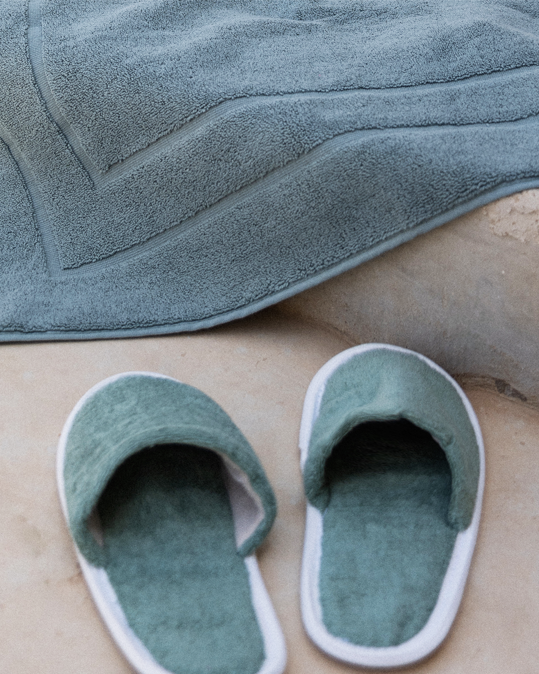 Classic Bath Mat 900 GSM