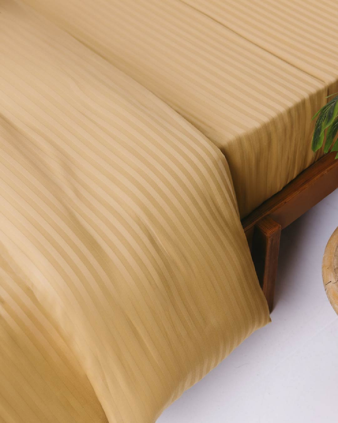 Striped 100% Cotton 300 TC