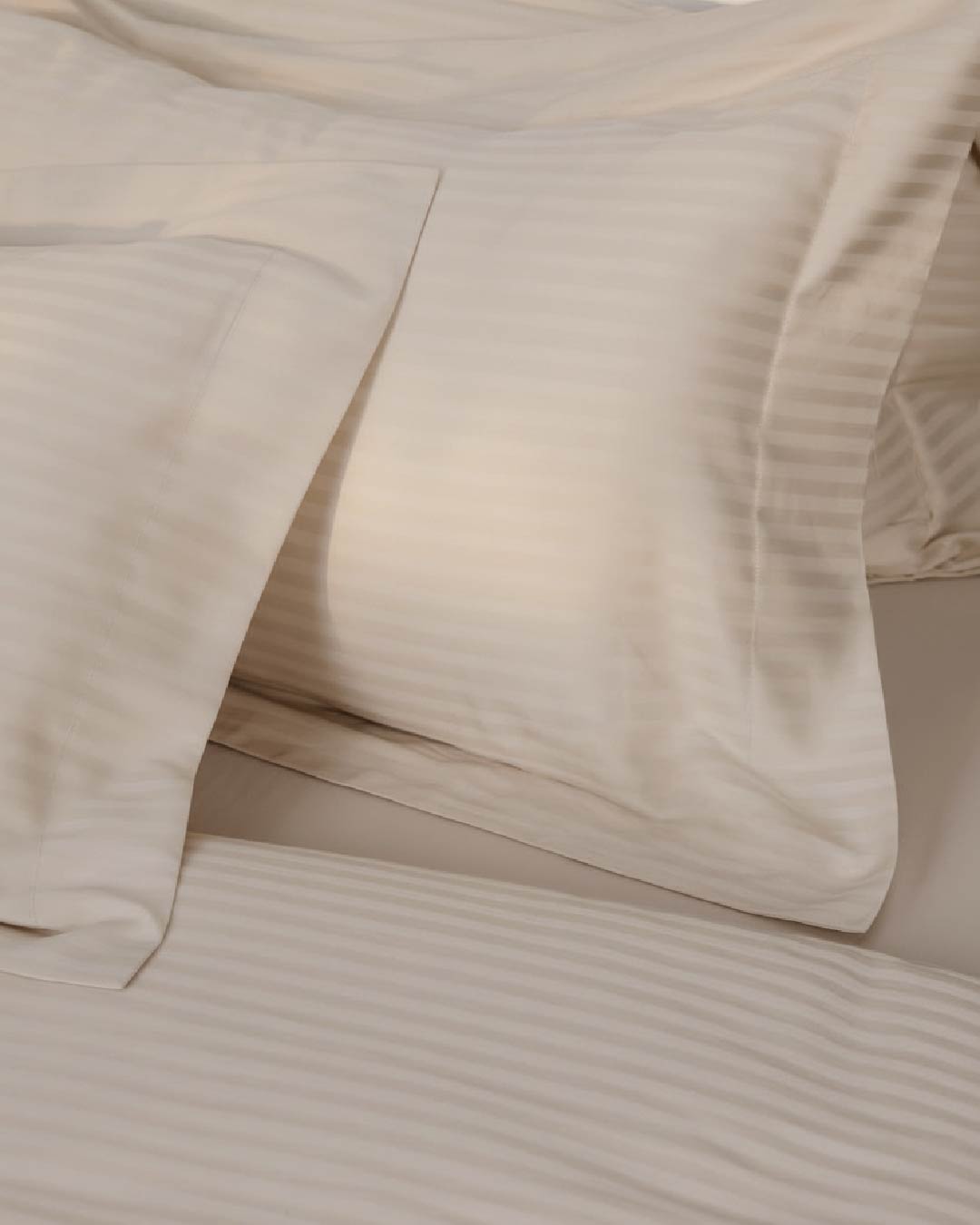 Striped 100% Cotton 300 TC