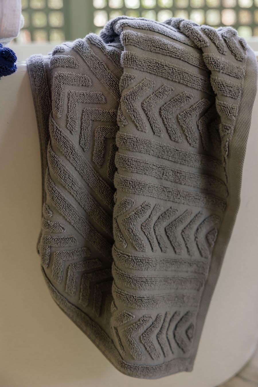 فوطة جاكار قطن ١٠٠٪