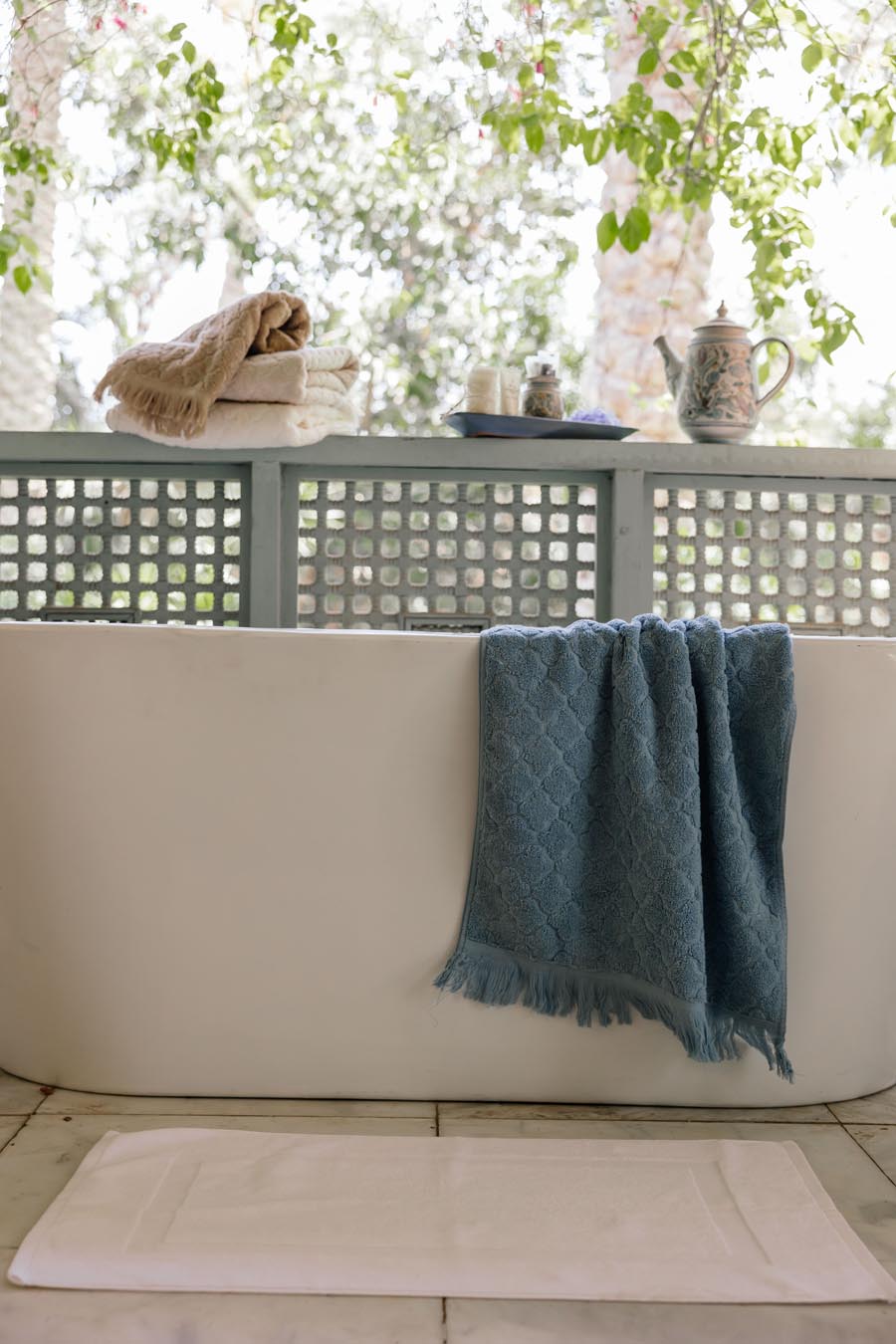 فوطة جاكار قطن ١٠٠٪