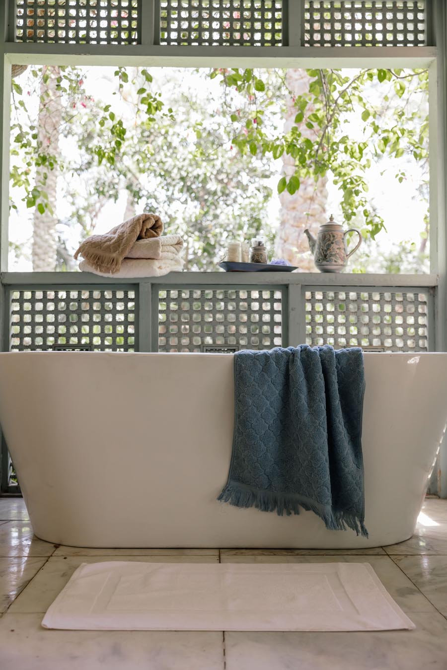 فوطة جاكار قطن ١٠٠٪