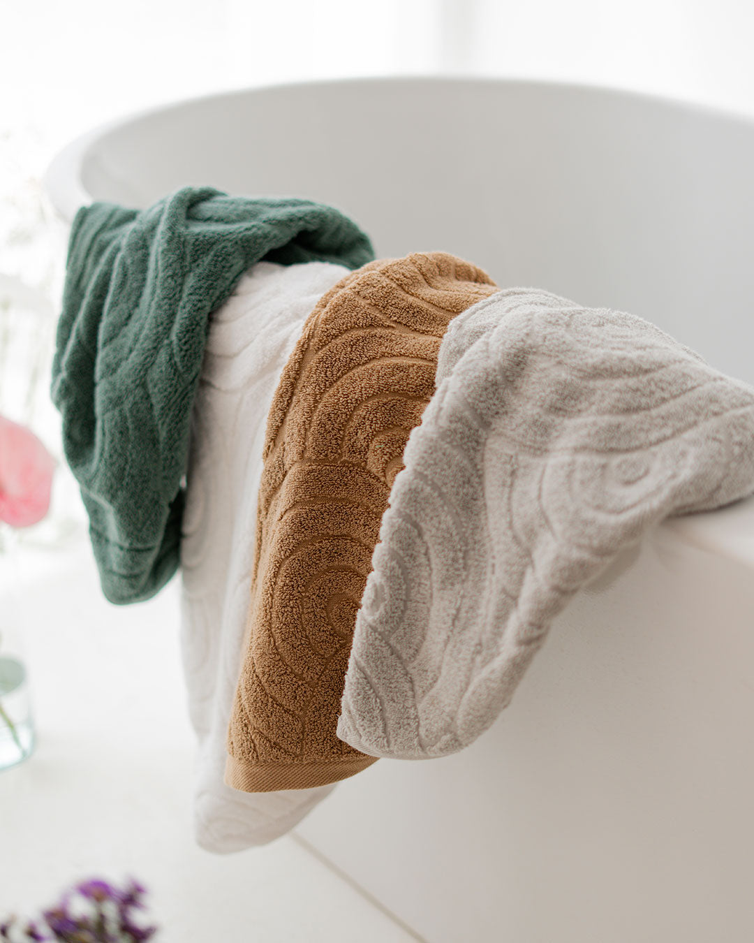 Sunbeam Jacquard Towel 600 GSM