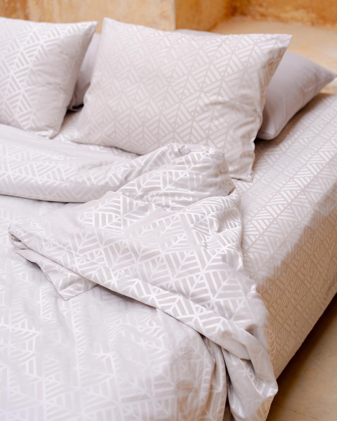 Dune Maze Jacquard Duvet Cover