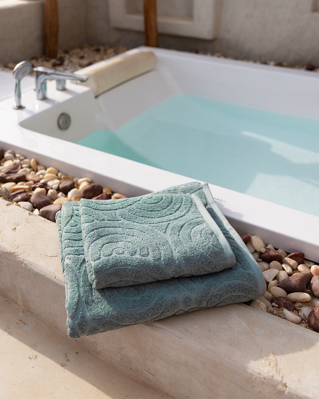 Sunbeam Jacquard Towel 600 GSM