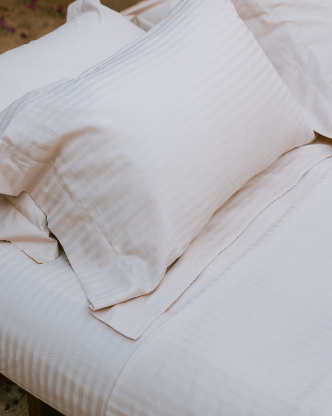 Striped 100% Cotton 300 TC