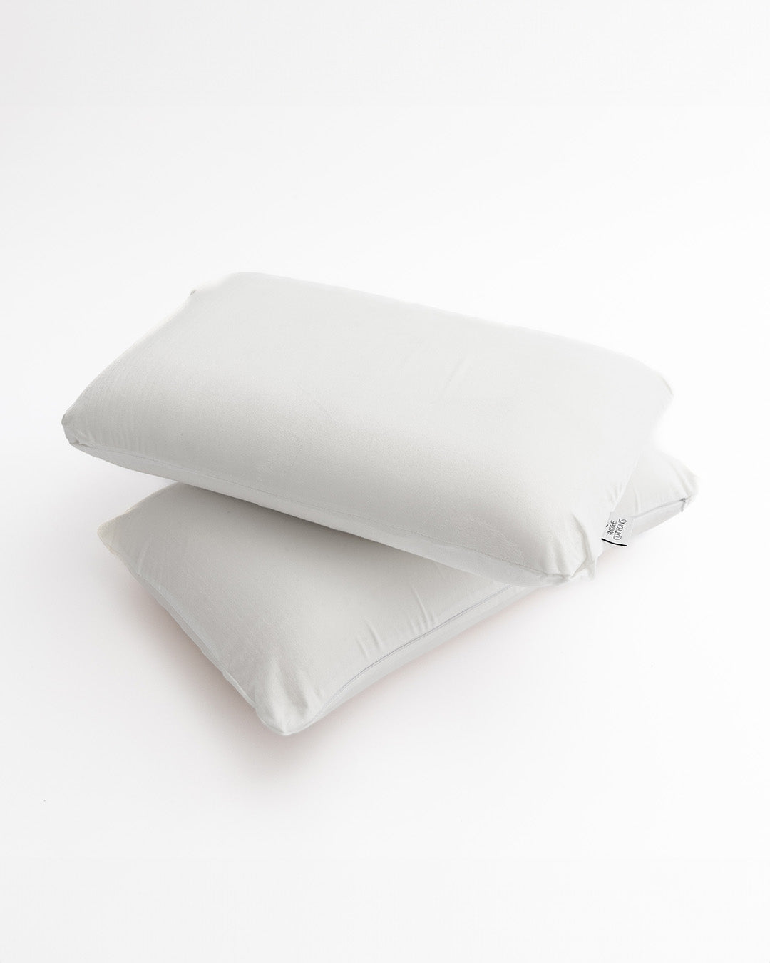 Classic memory foam outlet pillow