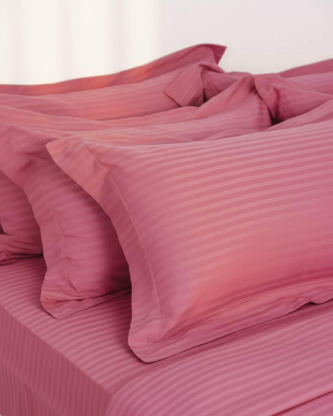 Striped 100% Cotton 300 TC