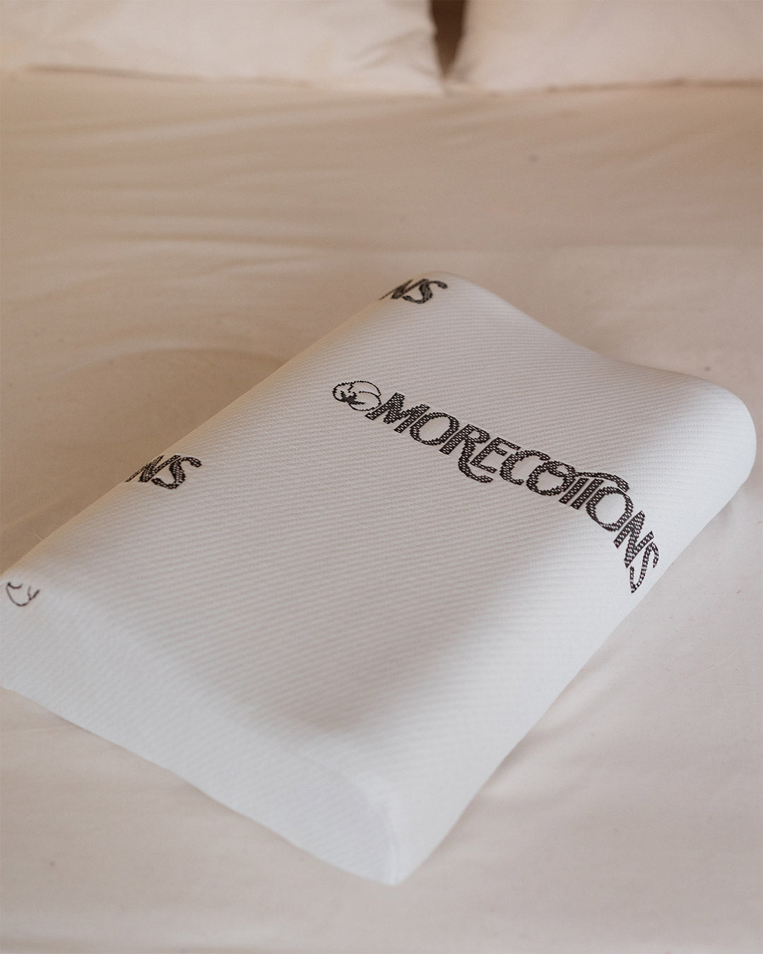 Contour Memory Foam Pillow