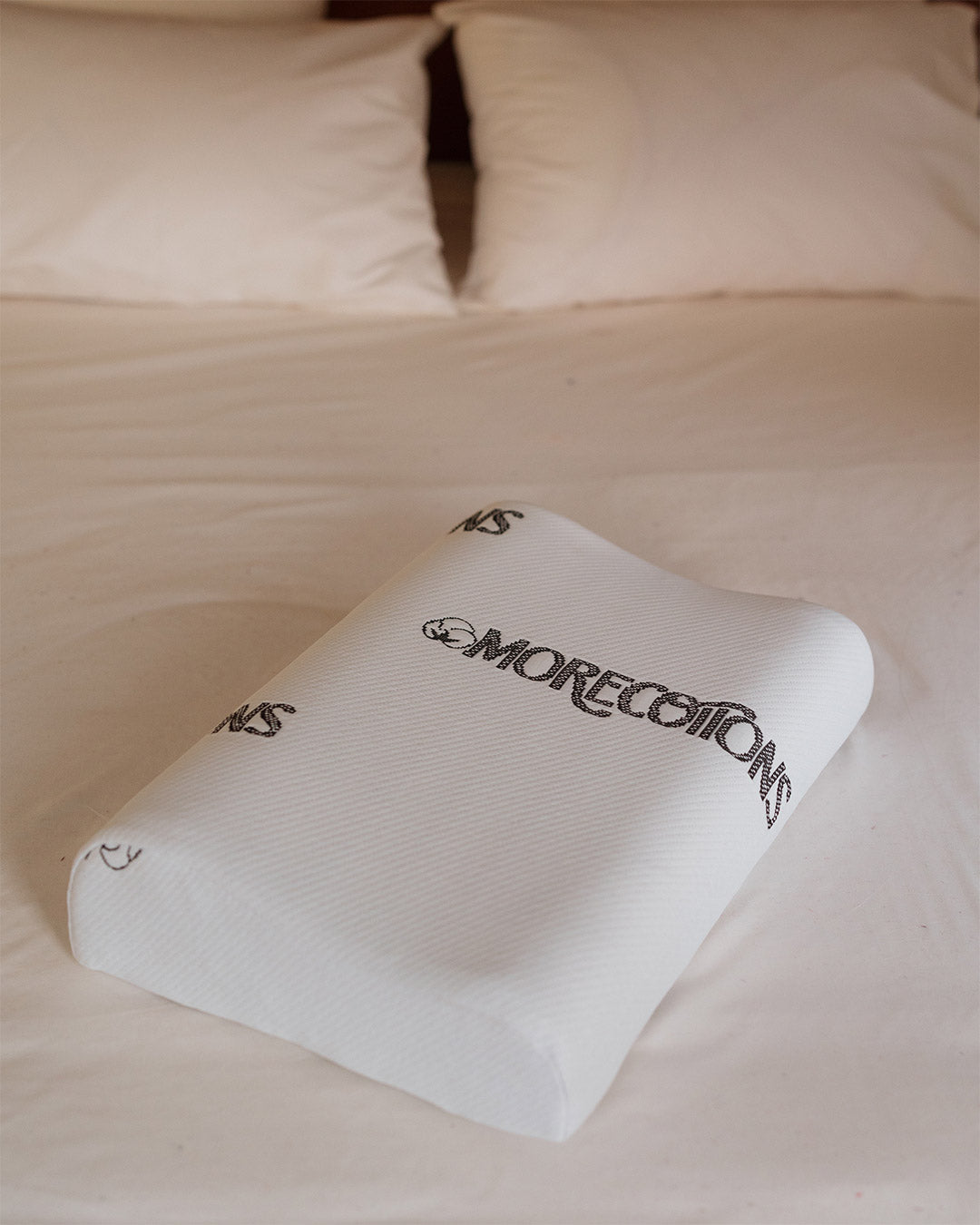 Contour Memory Foam Pillow