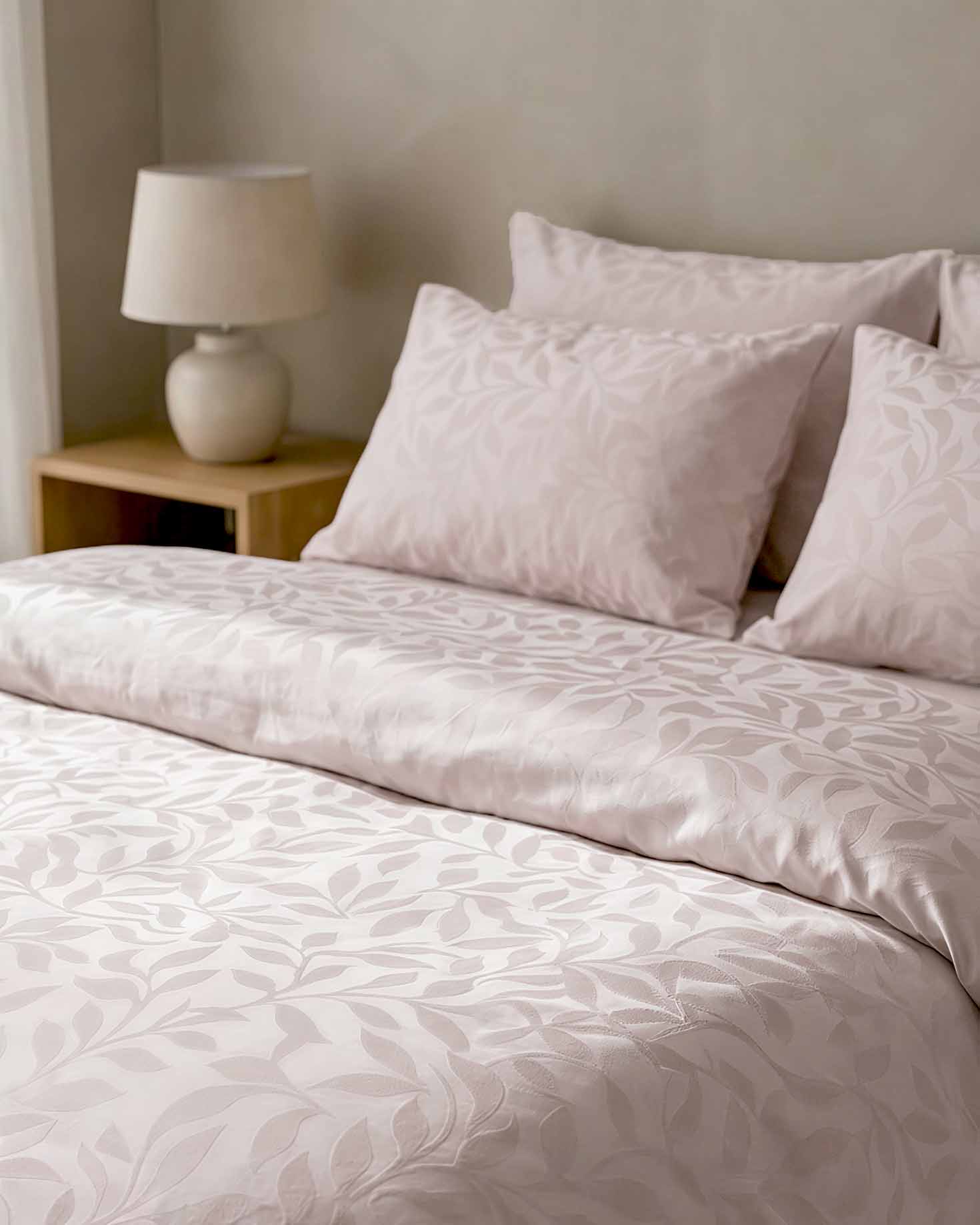 Eden Jacquard Duvet Cover