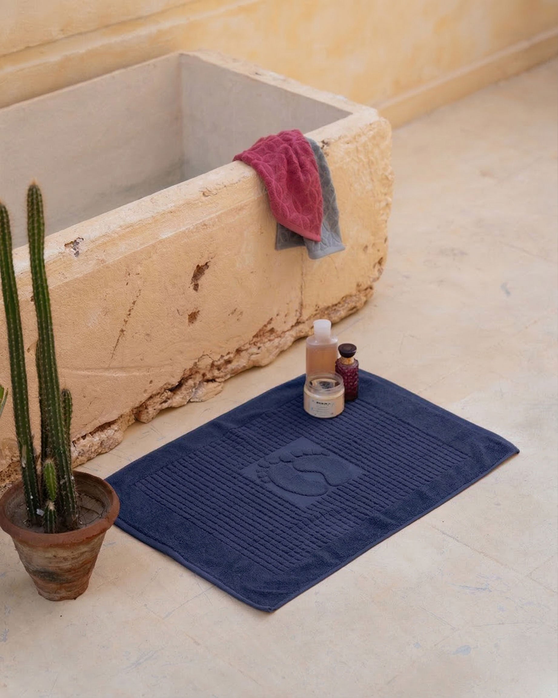 Foot Bath Mat 900 GSM (Outlet)