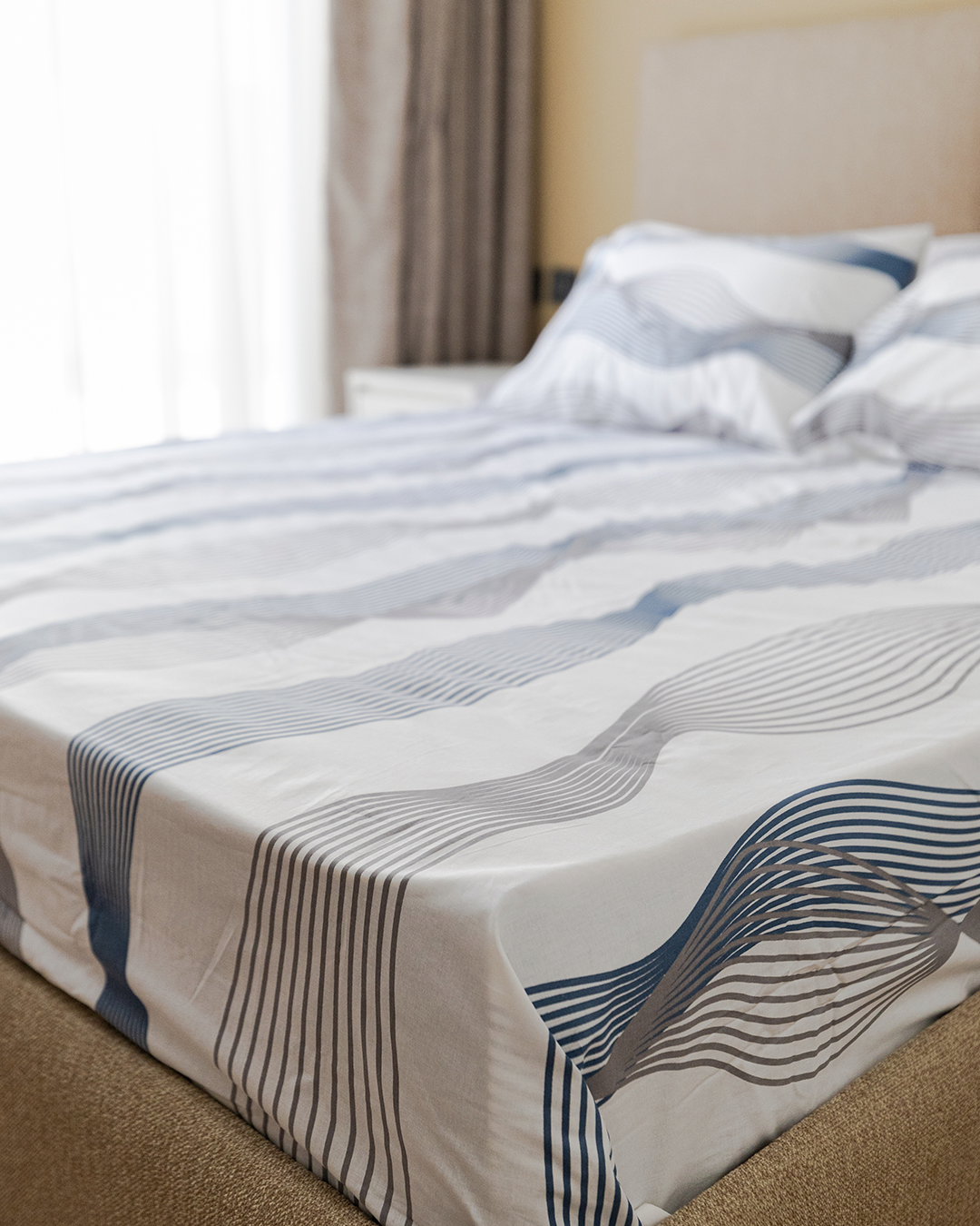 Waves Bedsheet