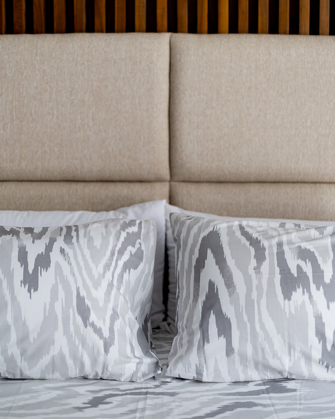 Zebra Bedsheet + 2 Pillow Cases