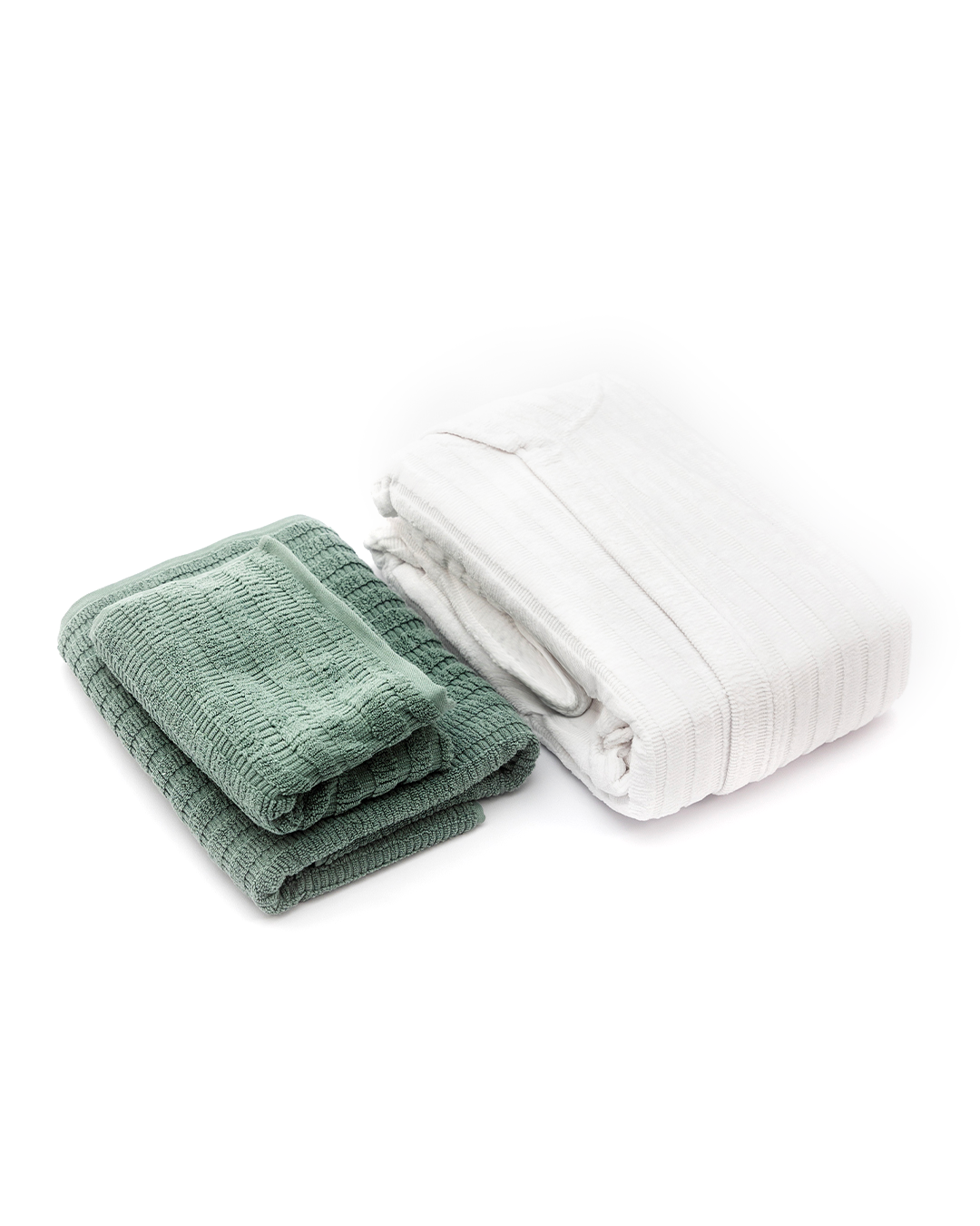 2 Soft Ribbed Towels + Bathrobe (3XL/4XL)