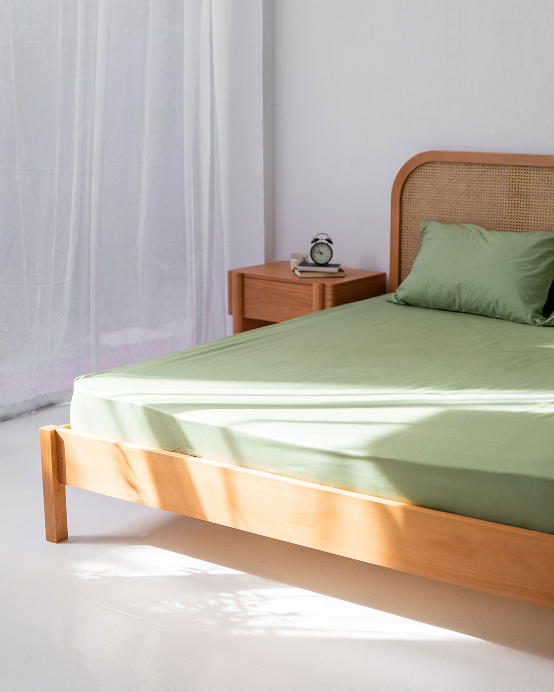 Plain Fitted Bedsheet