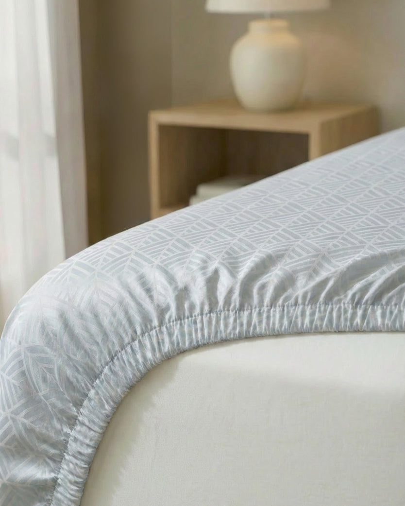 Dune Maze Jacquard Fitted Bedsheet