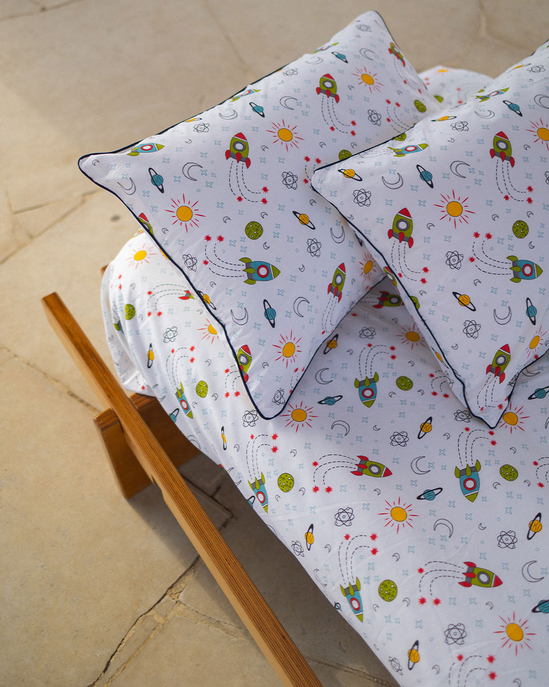 Dreamland Kids Bedsheet