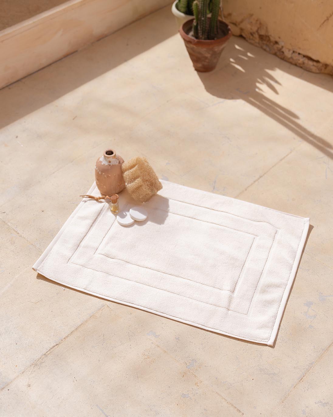 Classic Bath Mat 900 GSM