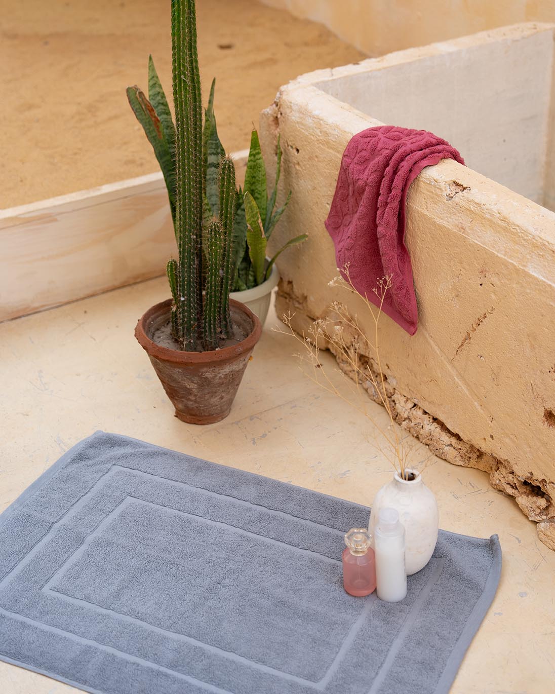 Classic Bath Mat 900 GSM