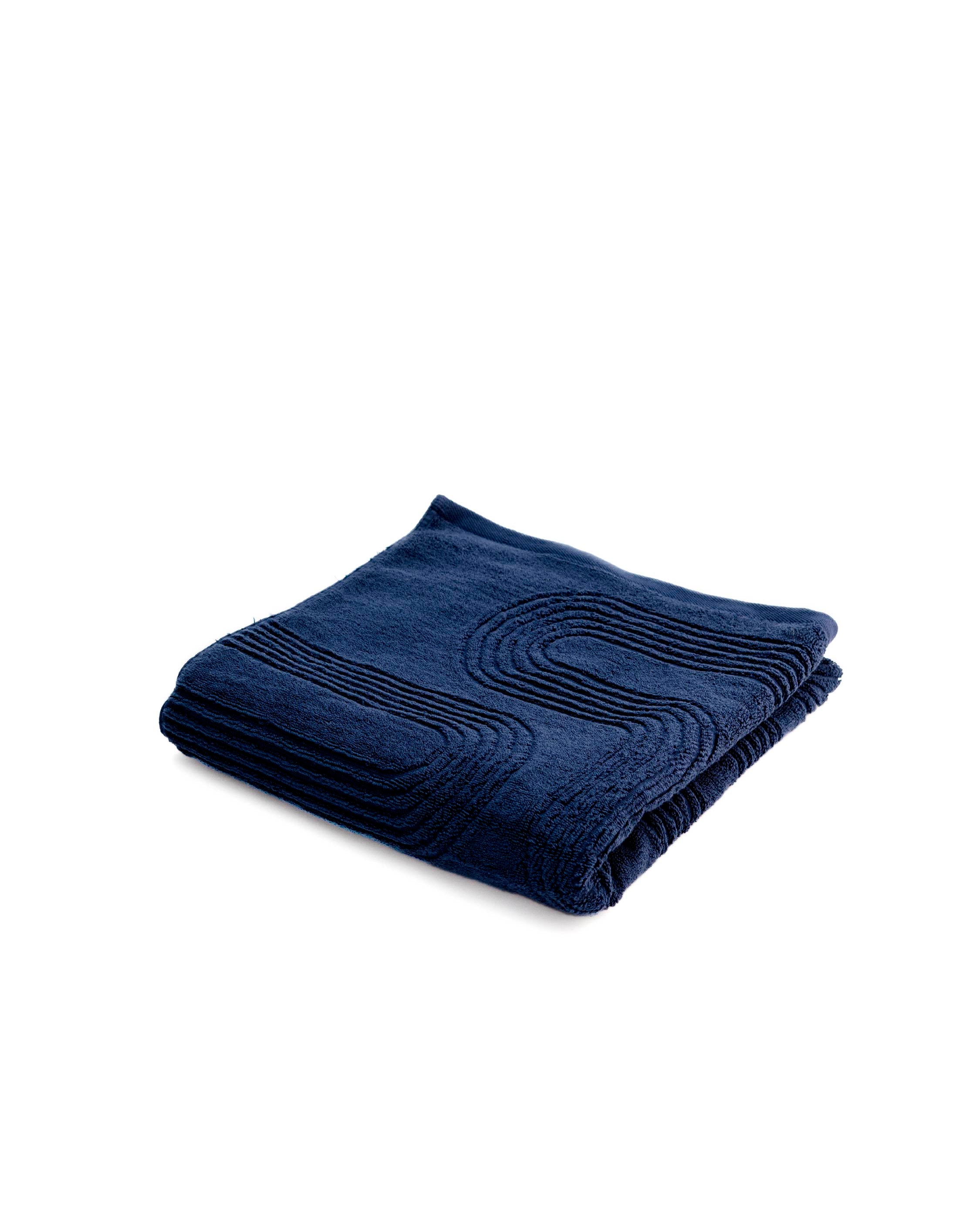 Zigzag Jacquard Towel 600 GSM (Outlet)